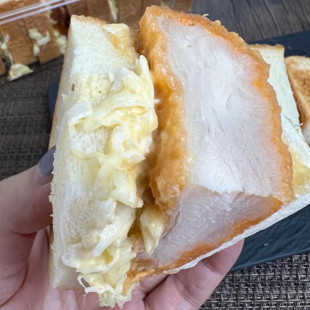 コストコタルタルチキンカツサンド断面