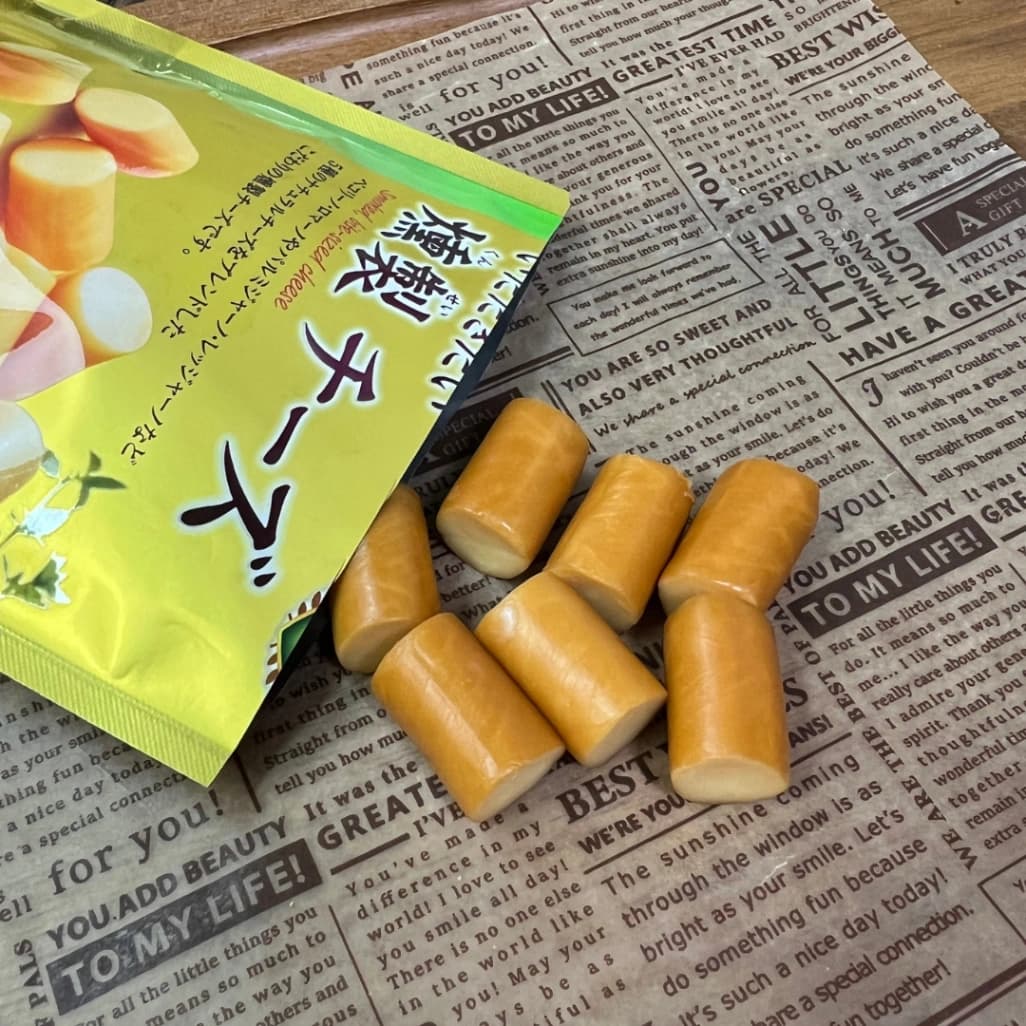 コストコなとり 贅沢なチーズ鱈 & 燻製チーズの中身