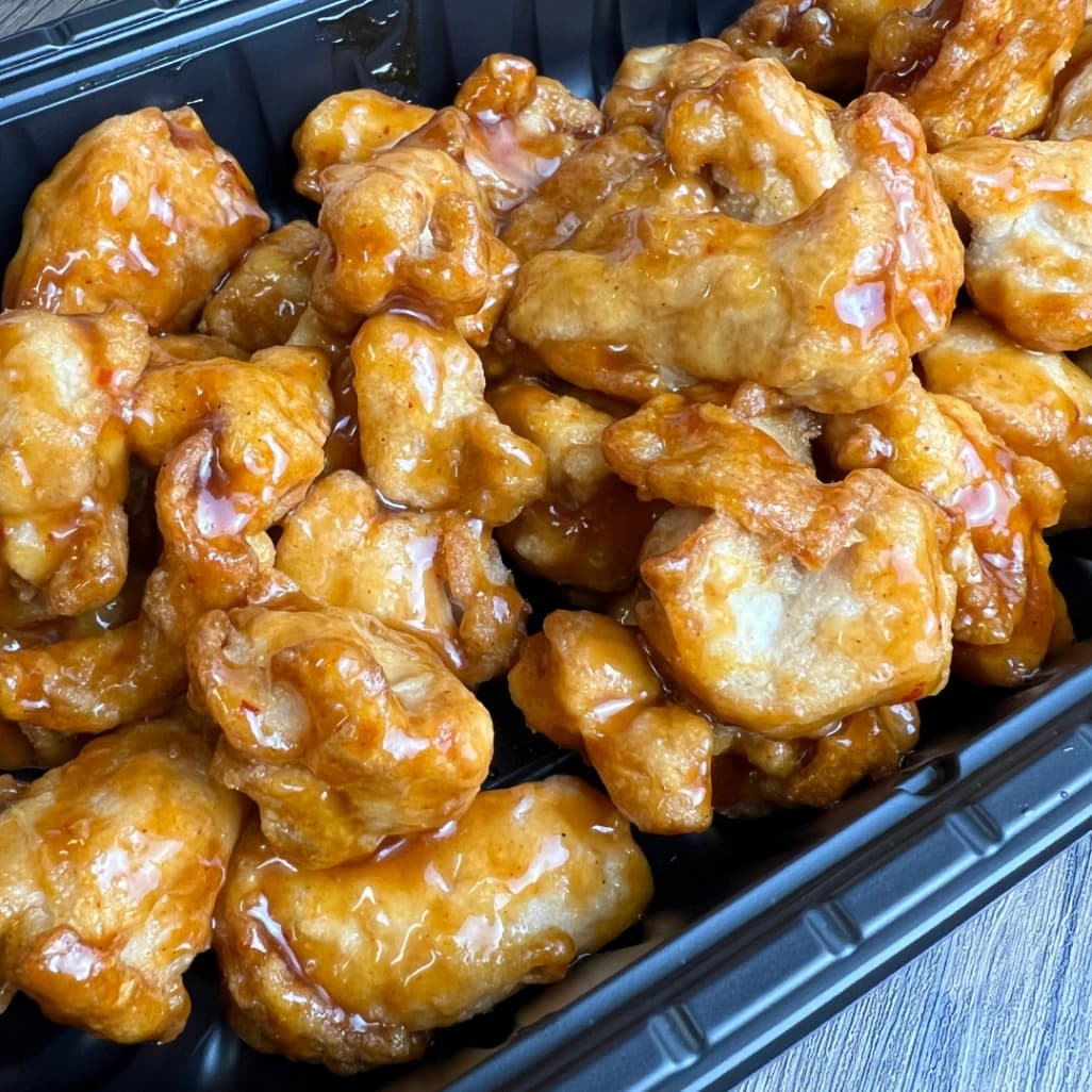 コストコオレンジチキンのフタを開けた画像