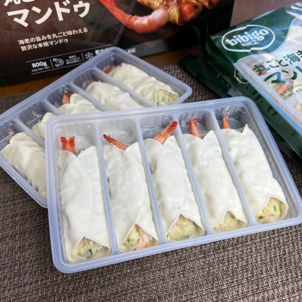 温まる前のコストコbibigo 丸ごと海老マンドゥ