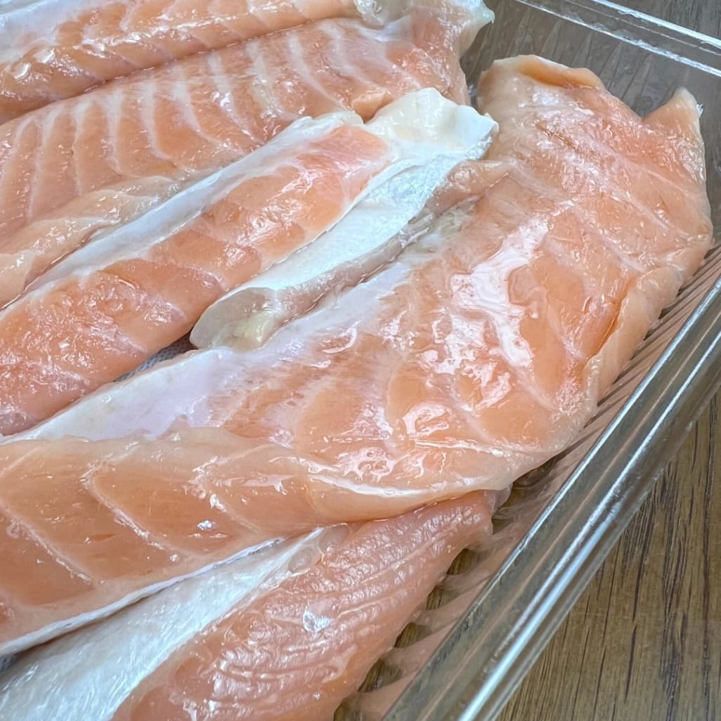 脂がたっぷりのったコストコサーモンハラス