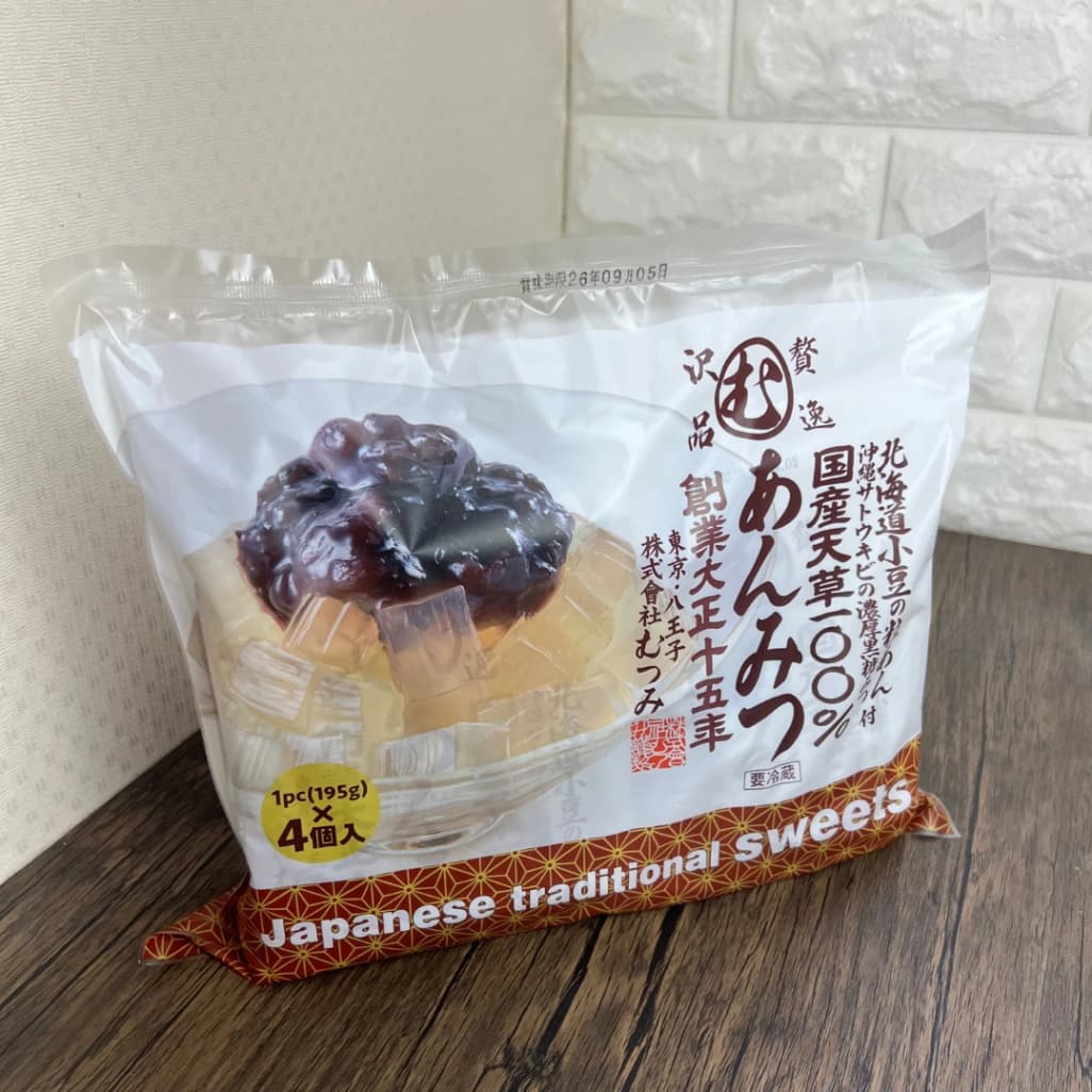 コストコのむつみ贅沢逸品 あんみつのパッケージ外観