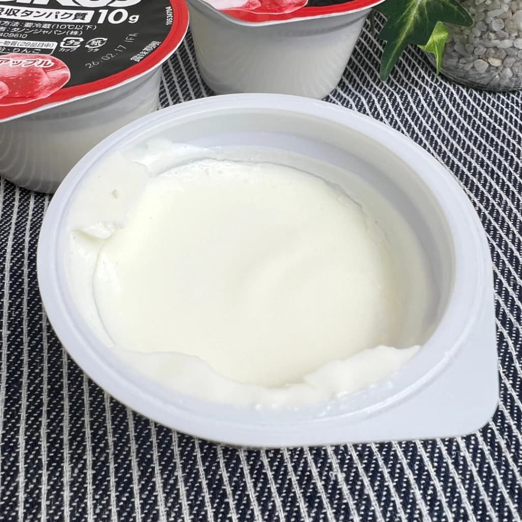 ギリシャヨーグルトが詰まったコストコオイコスアップル
