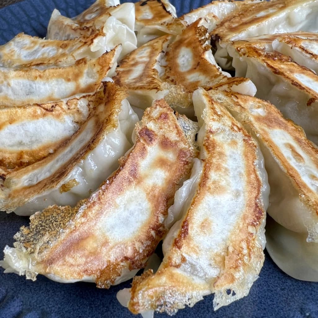コストコの餃子計画 生餃子をこんがり焼いた焼き餃子