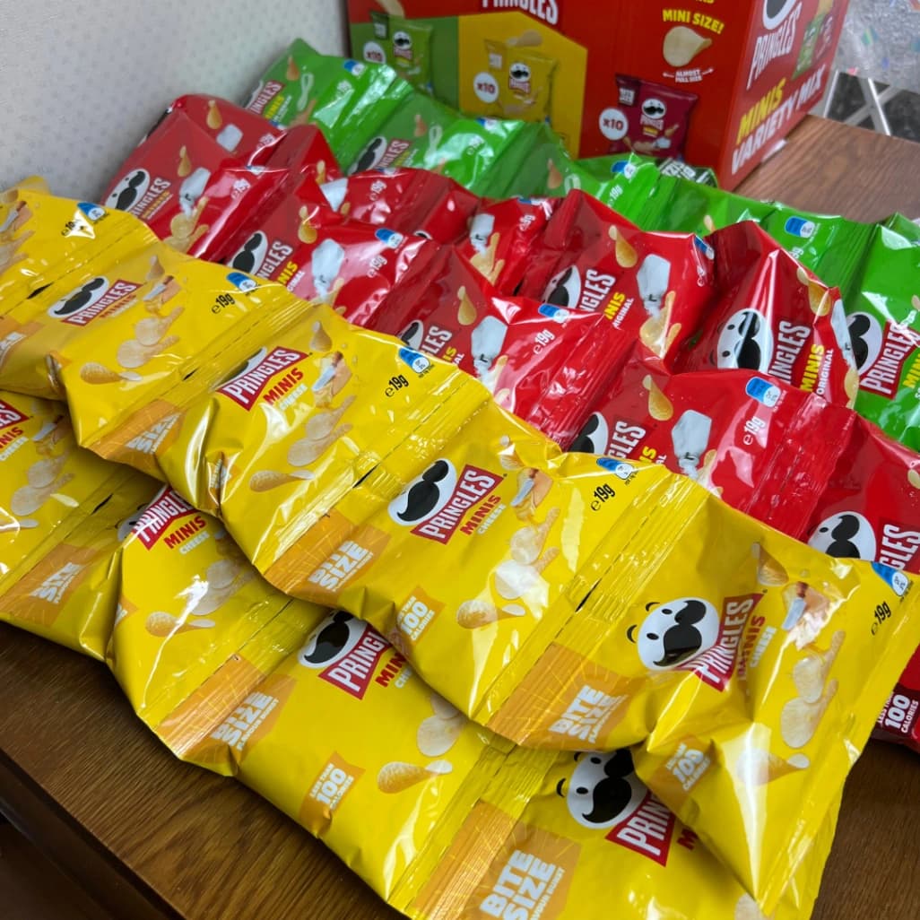 30袋入ったコストコプリングルズ ミニチップス バラエティミックス